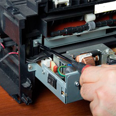 Técnico trabajando